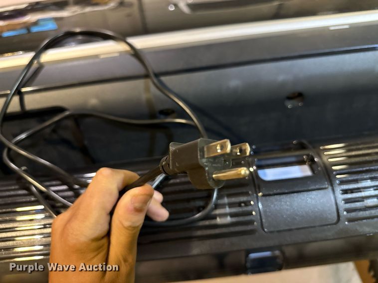 image for item NY9241 HP Designjet Z5600  post script printer