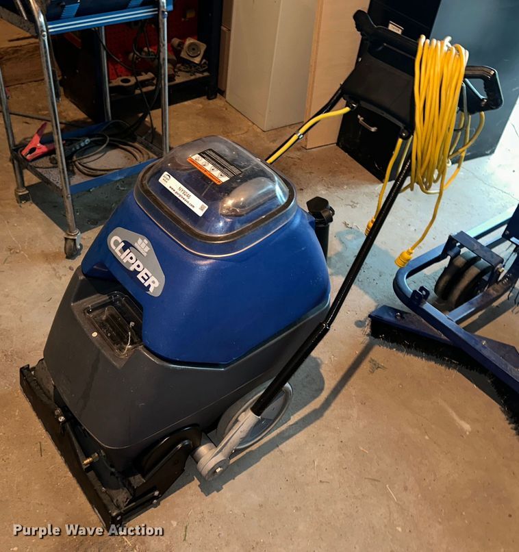 image for item NY9246 Windsor Clipper  floor cleaner