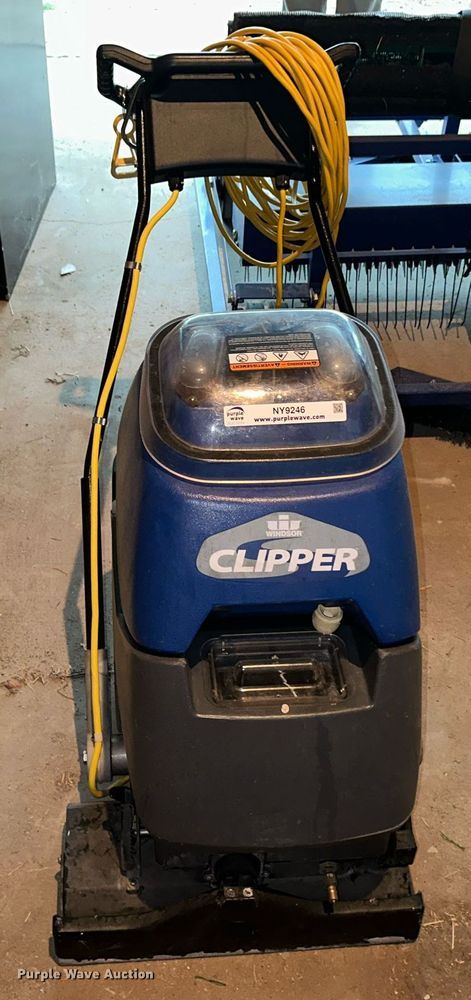 image for item NY9246 Windsor Clipper  floor cleaner