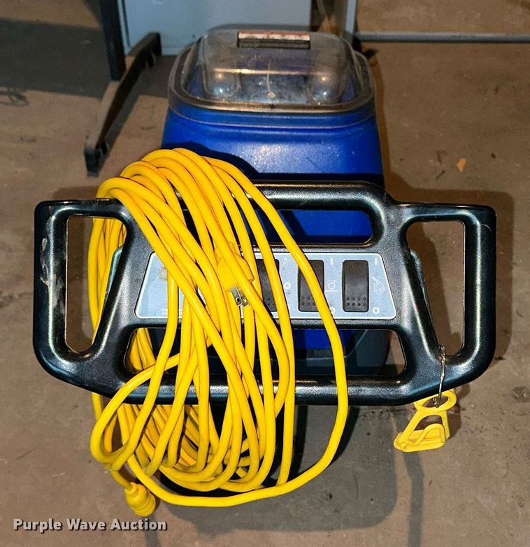 image for item NY9246 Windsor Clipper  floor cleaner