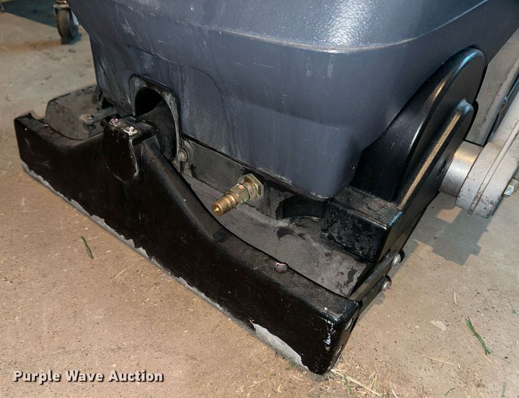 image for item NY9246 Windsor Clipper  floor cleaner