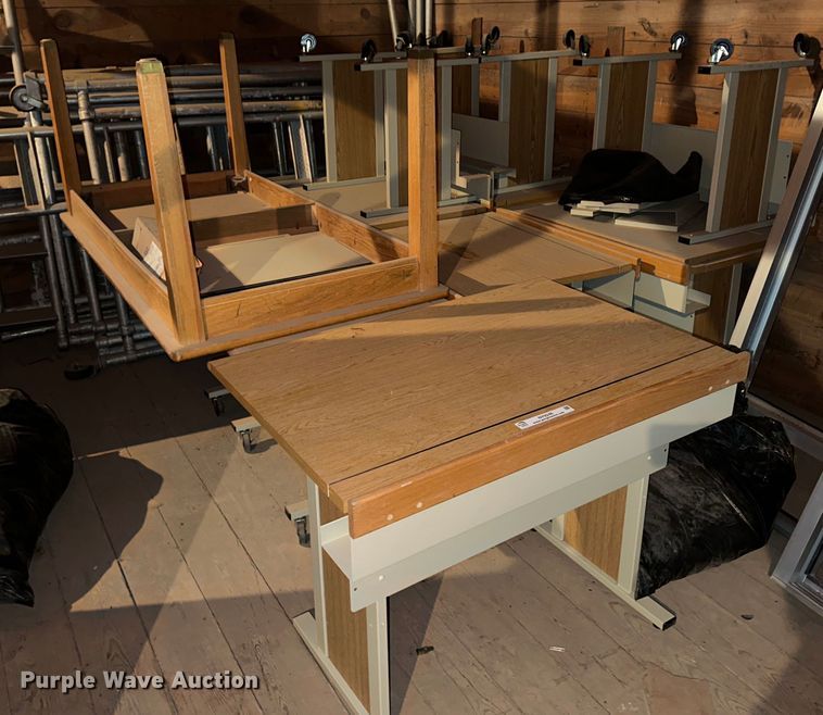 image for item NY9248 Approximately 15 desks