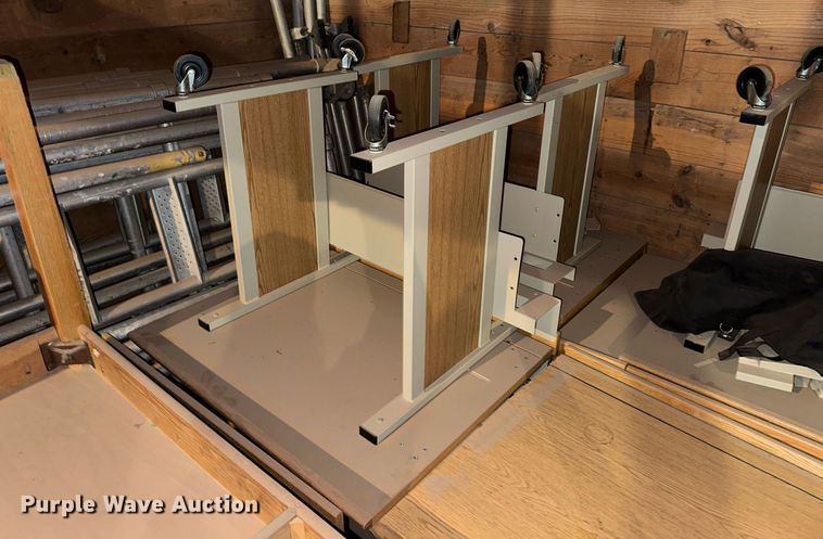 image for item NY9248 Approximately 15 desks