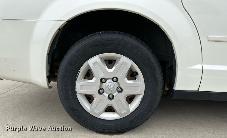 image for item NY9251 2009 Dodge Grand Caravan SE  van