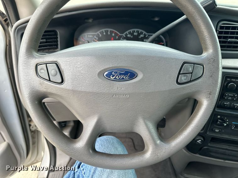 image for item NY9252 2001 Ford Windstar  van