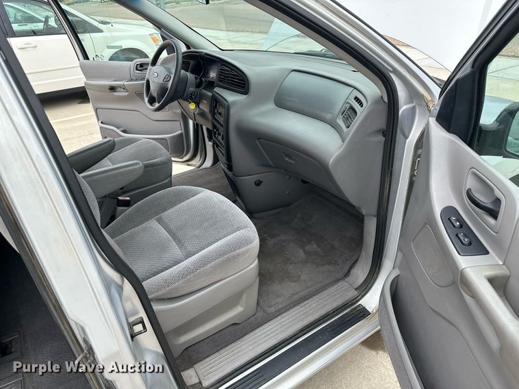 image for item NY9252 2001 Ford Windstar  van