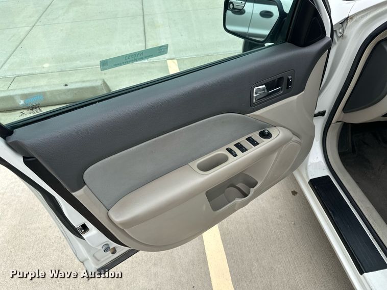 image for item NY9253 2012 Ford Fusion SE