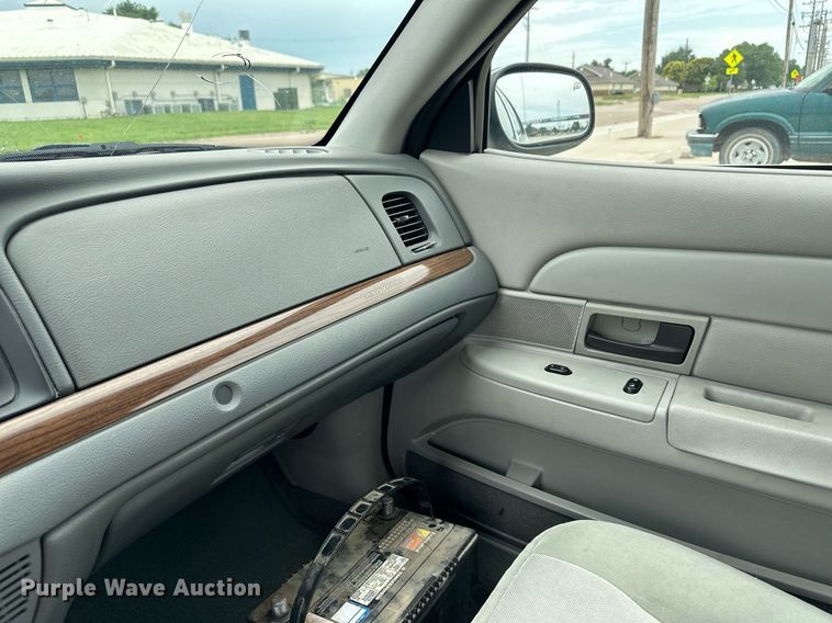 image for item NY9254 2005 Ford Crown Victoria