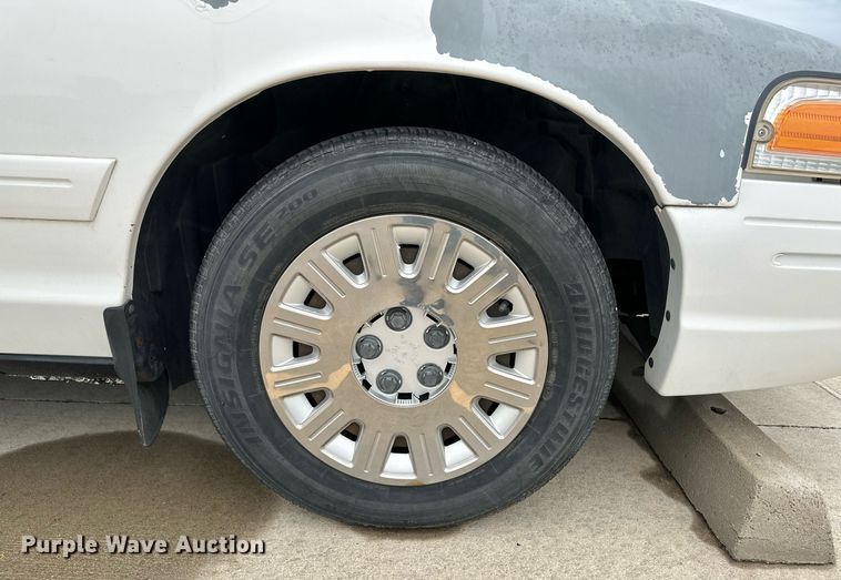 image for item NY9254 2005 Ford Crown Victoria