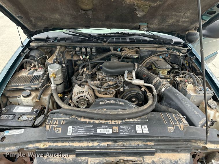 image for item NY9255 1996 Chevrolet S10  Ext. Cab pickup truck