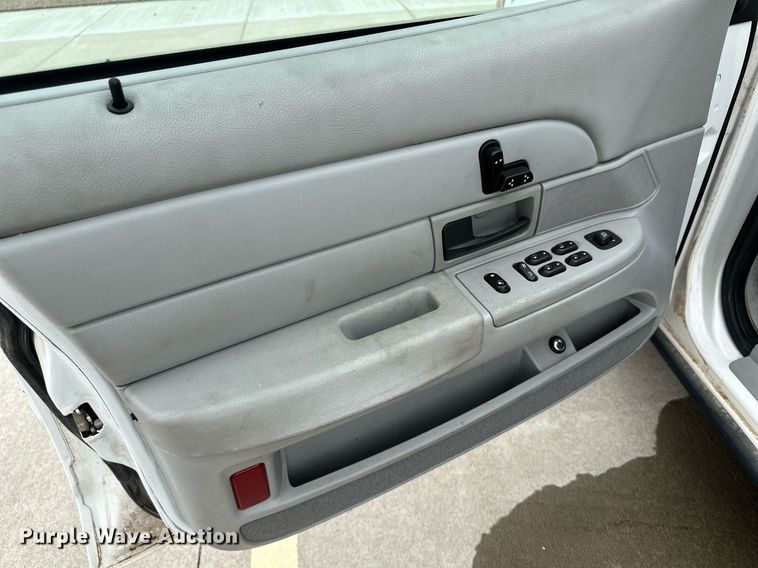 image for item NY9257 2005 Ford Crown Victoria