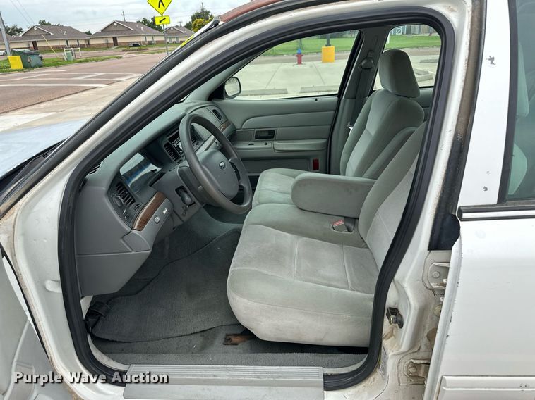 image for item NY9257 2005 Ford Crown Victoria