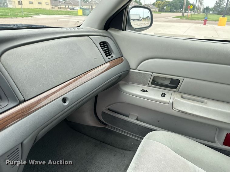 image for item NY9257 2005 Ford Crown Victoria