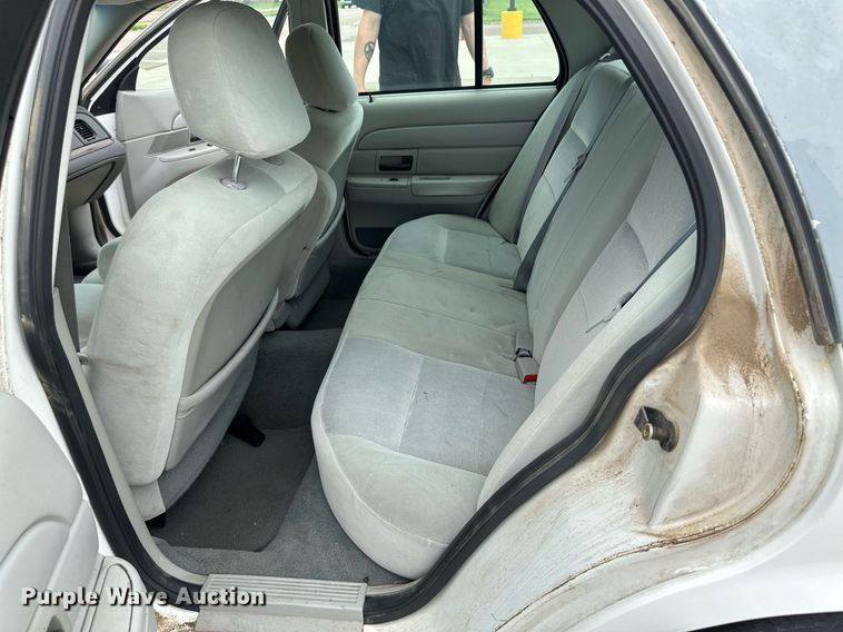 image for item NY9257 2005 Ford Crown Victoria