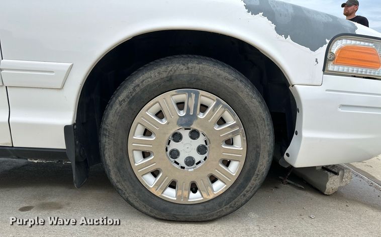 image for item NY9257 2005 Ford Crown Victoria