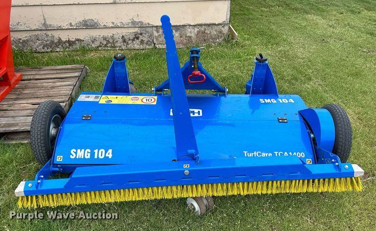image for item NY9261 SMG TCA1400  turf groomer
