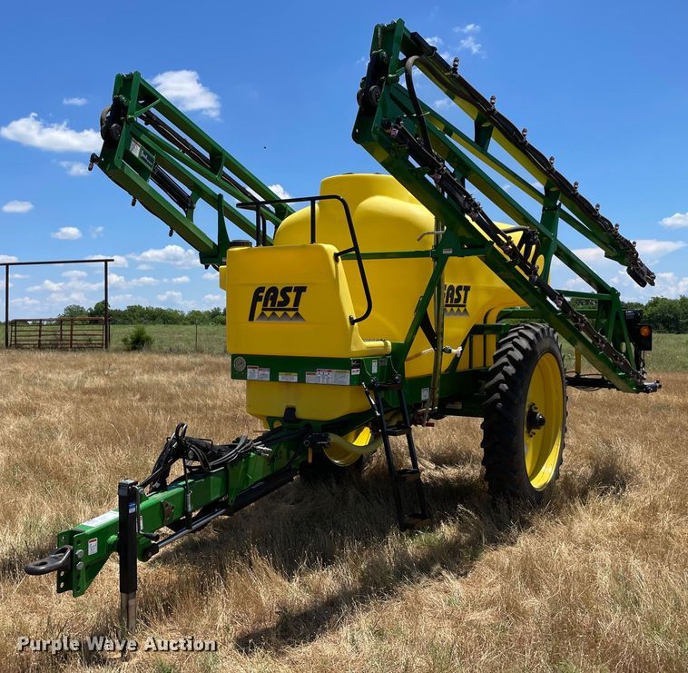 Fast Sprayers 9612 sprayer in Marlow, OK Item DM0281 sold Purple Wave