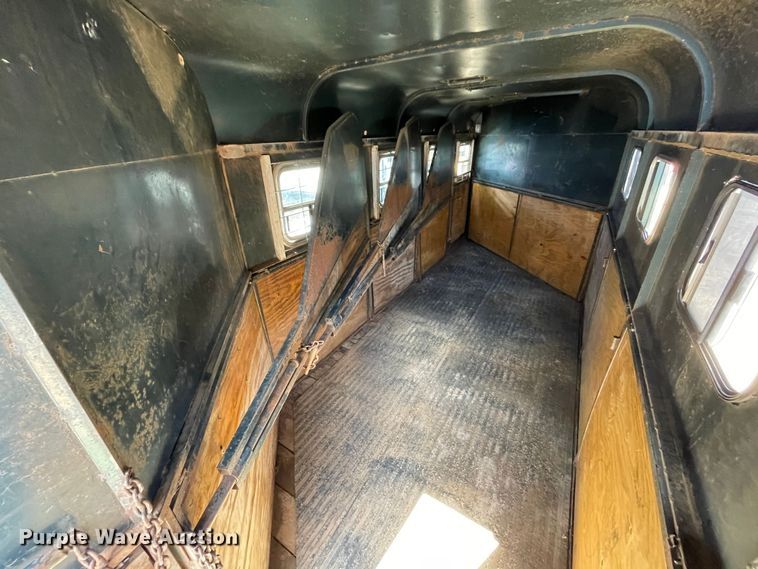 image for item DN4667 Ponderosa  livestock trailer