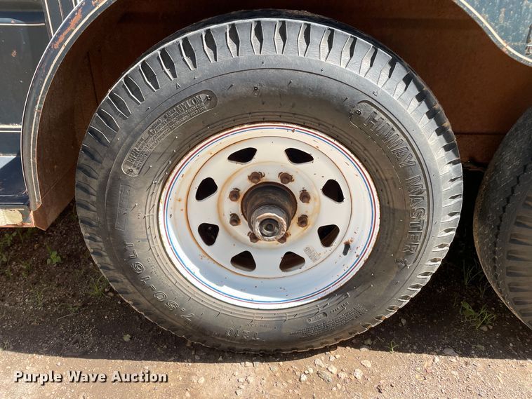 image for item DN4667 Ponderosa  livestock trailer