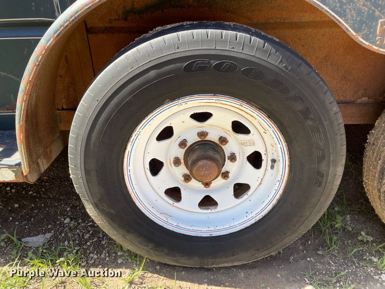 image for item DN4667 Ponderosa  livestock trailer