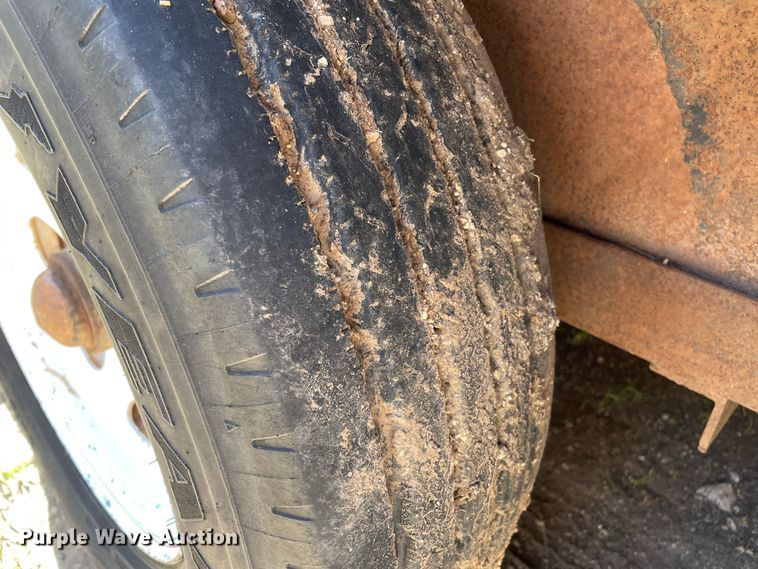 image for item DN4667 Ponderosa  livestock trailer