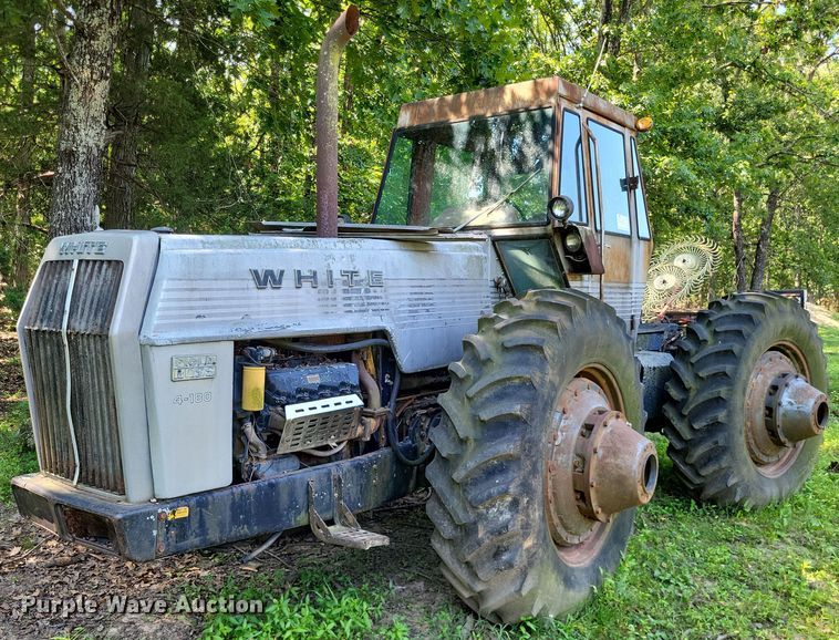 image for item DP5168 1977 White 4-180 Field Boss  4WD tractor