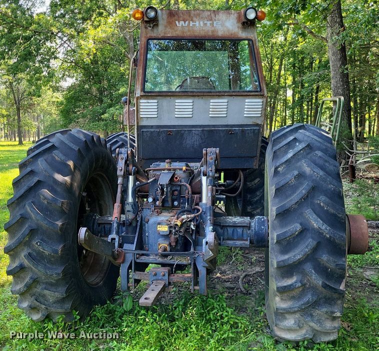 image for item DP5168 1977 White 4-180 Field Boss  4WD tractor