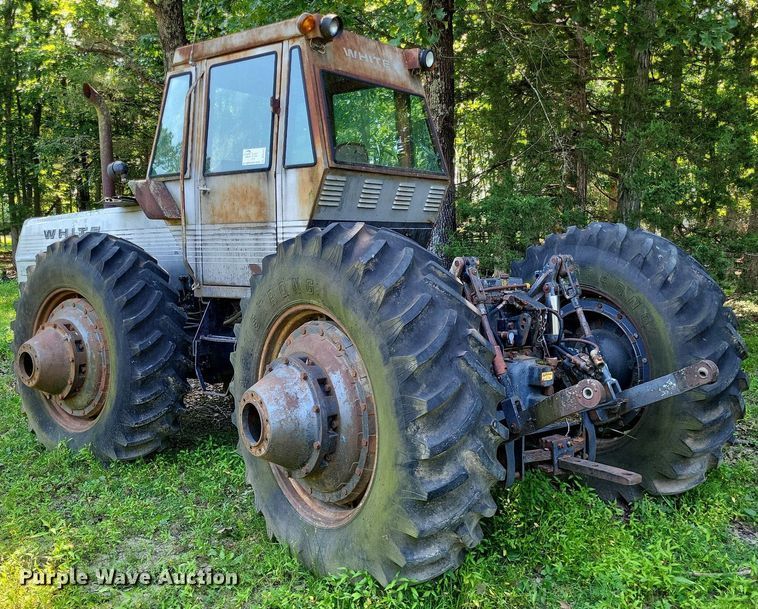 image for item DP5168 1977 White 4-180 Field Boss  4WD tractor