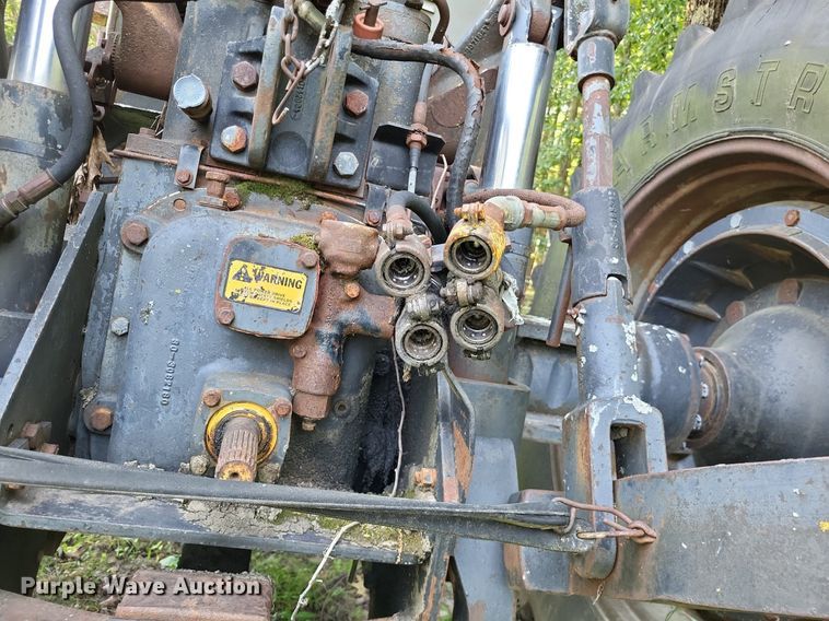 image for item DP5168 1977 White 4-180 Field Boss  4WD tractor