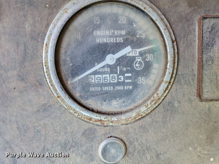 image for item DP5168 1977 White 4-180 Field Boss  4WD tractor