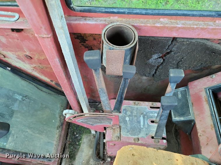 image for item DP5168 1977 White 4-180 Field Boss  4WD tractor