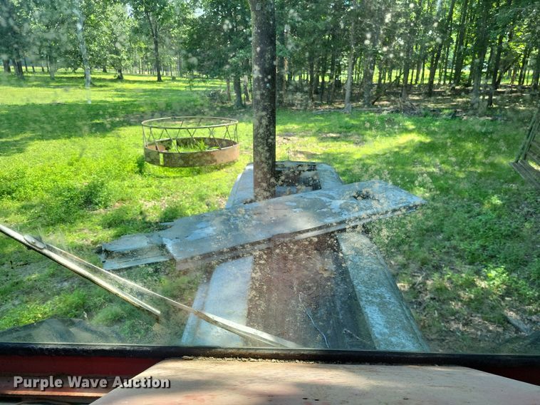 image for item DP5168 1977 White 4-180 Field Boss  4WD tractor