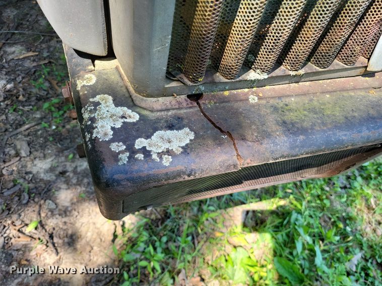 image for item DP5168 1977 White 4-180 Field Boss  4WD tractor