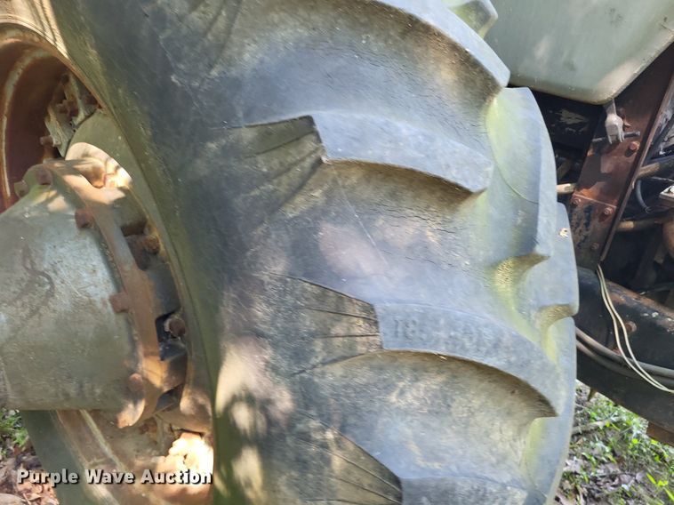 image for item DP5168 1977 White 4-180 Field Boss  4WD tractor