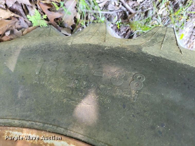 image for item DP5168 1977 White 4-180 Field Boss  4WD tractor