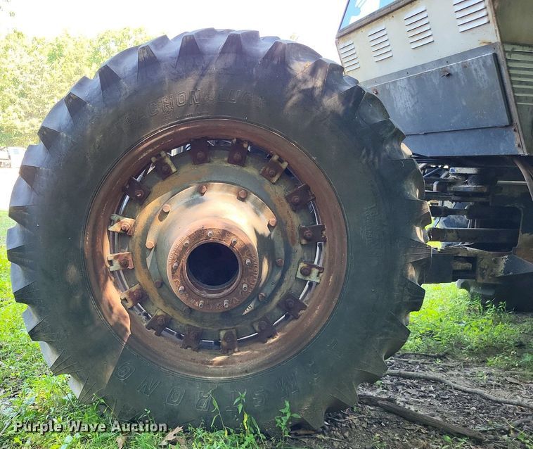 image for item DP5168 1977 White 4-180 Field Boss  4WD tractor