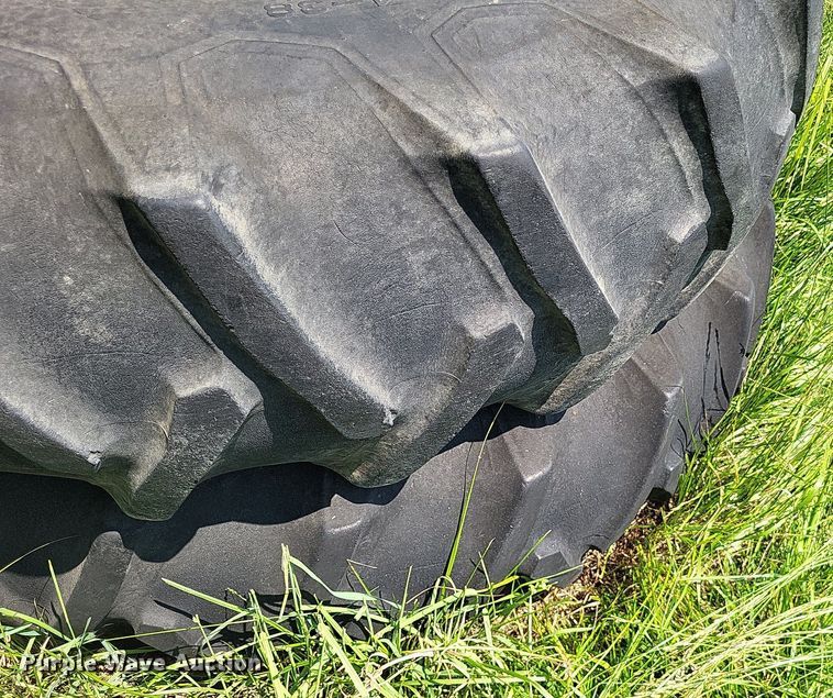 image for item DP5168 1977 White 4-180 Field Boss  4WD tractor