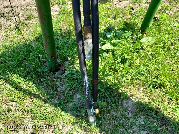 image for item DP5169 John Deere 7000  no-till planter