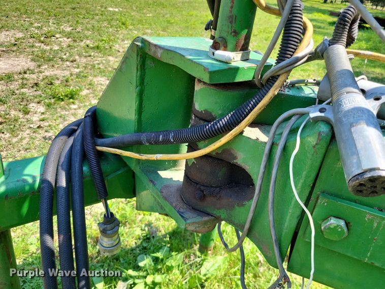 image for item DP5169 John Deere 7000  no-till planter