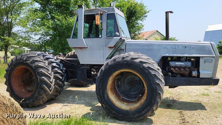 image for item DP5170 1975 White 4-150 Field Boss  4WD tractor