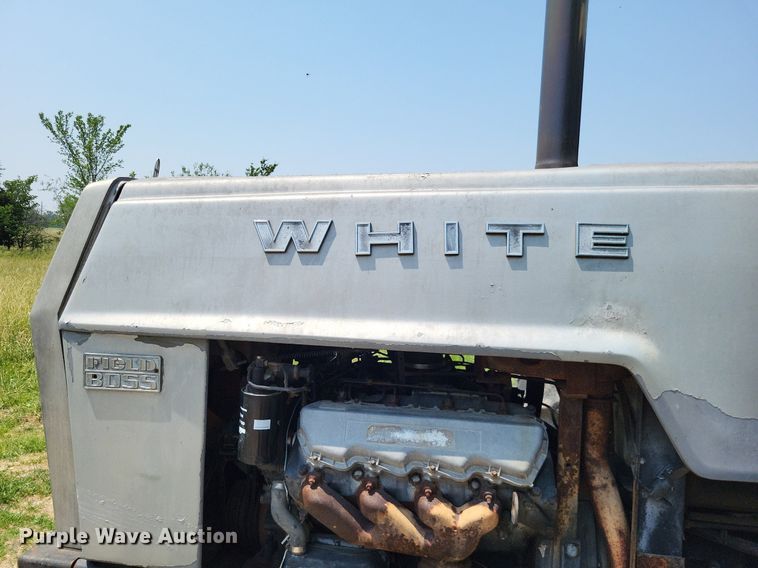 image for item DP5170 1975 White 4-150 Field Boss  4WD tractor