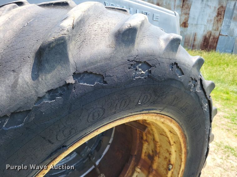 image for item DP5170 1975 White 4-150 Field Boss  4WD tractor