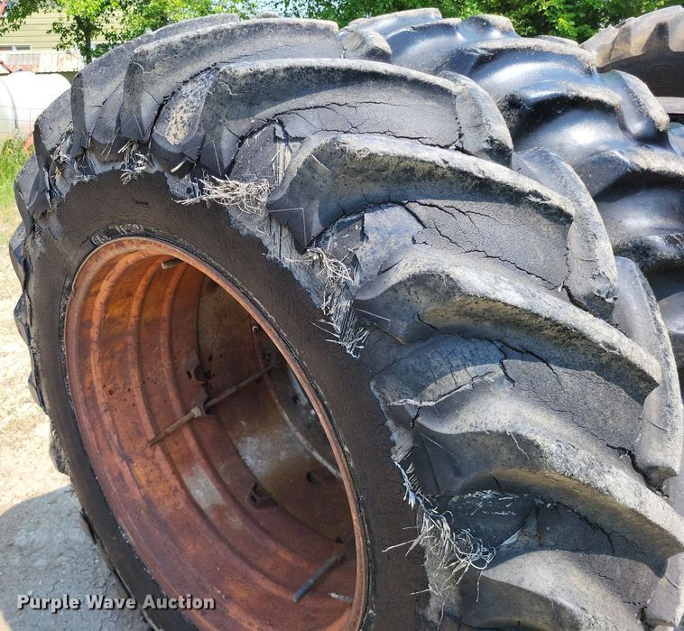 image for item DP5170 1975 White 4-150 Field Boss  4WD tractor