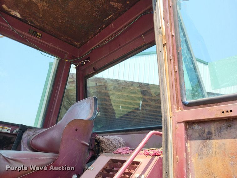 image for item DP5170 1975 White 4-150 Field Boss  4WD tractor