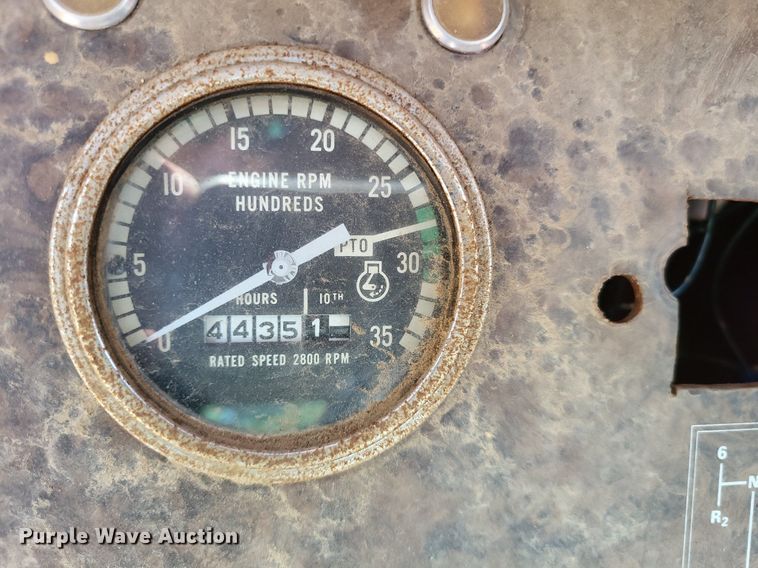 image for item DP5170 1975 White 4-150 Field Boss  4WD tractor