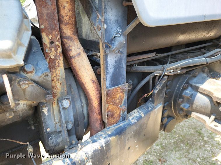 image for item DP5170 1975 White 4-150 Field Boss  4WD tractor