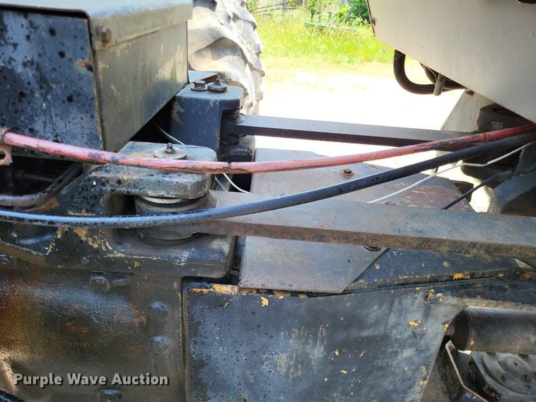 image for item DP5170 1975 White 4-150 Field Boss  4WD tractor