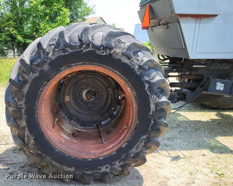 image for item DP5170 1975 White 4-150 Field Boss  4WD tractor