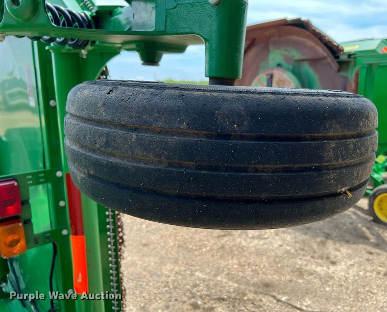 image for item DQ2080 2019 John Deere M20  batwing rotary mower