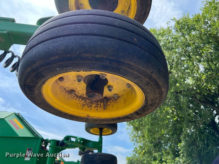 image for item DQ2080 2019 John Deere M20  batwing rotary mower